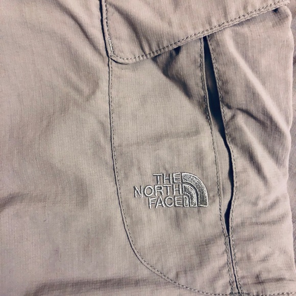 The North Face Charcoal Gray Convertible Pants, M - Picture 3 of 8